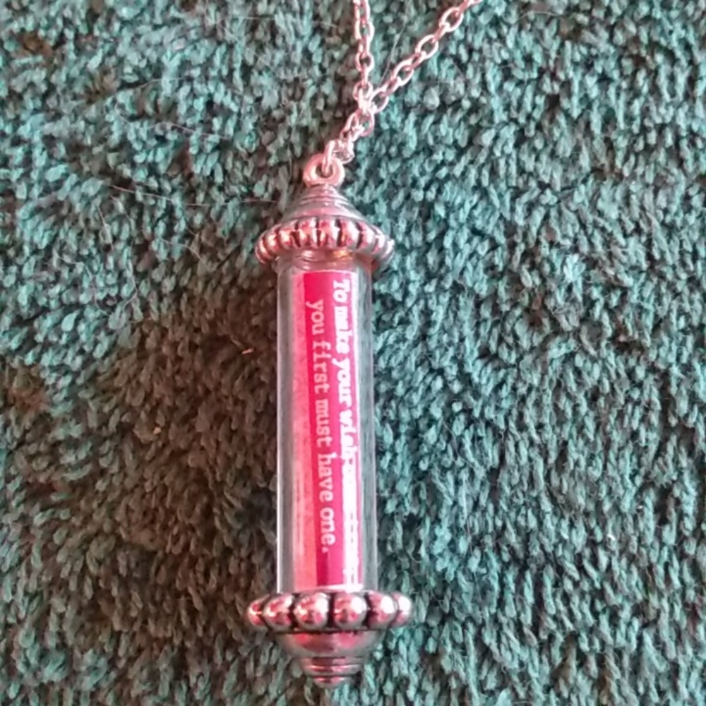 6/$20 Necklaces - Picture 6 of 8